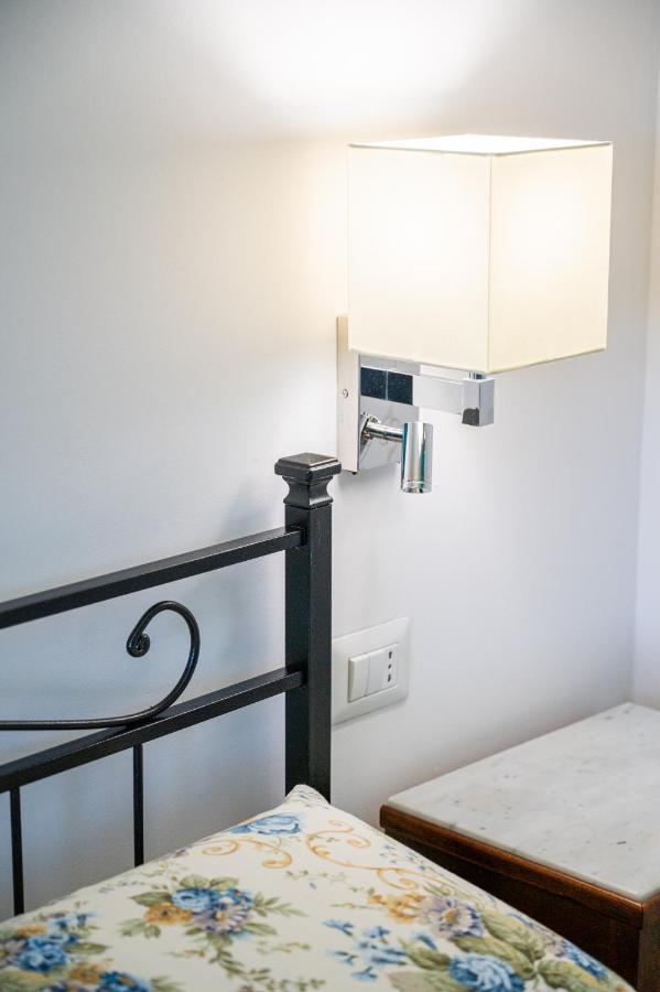 Le Bisceglie Guest House Albanella ภายนอก รูปภาพ