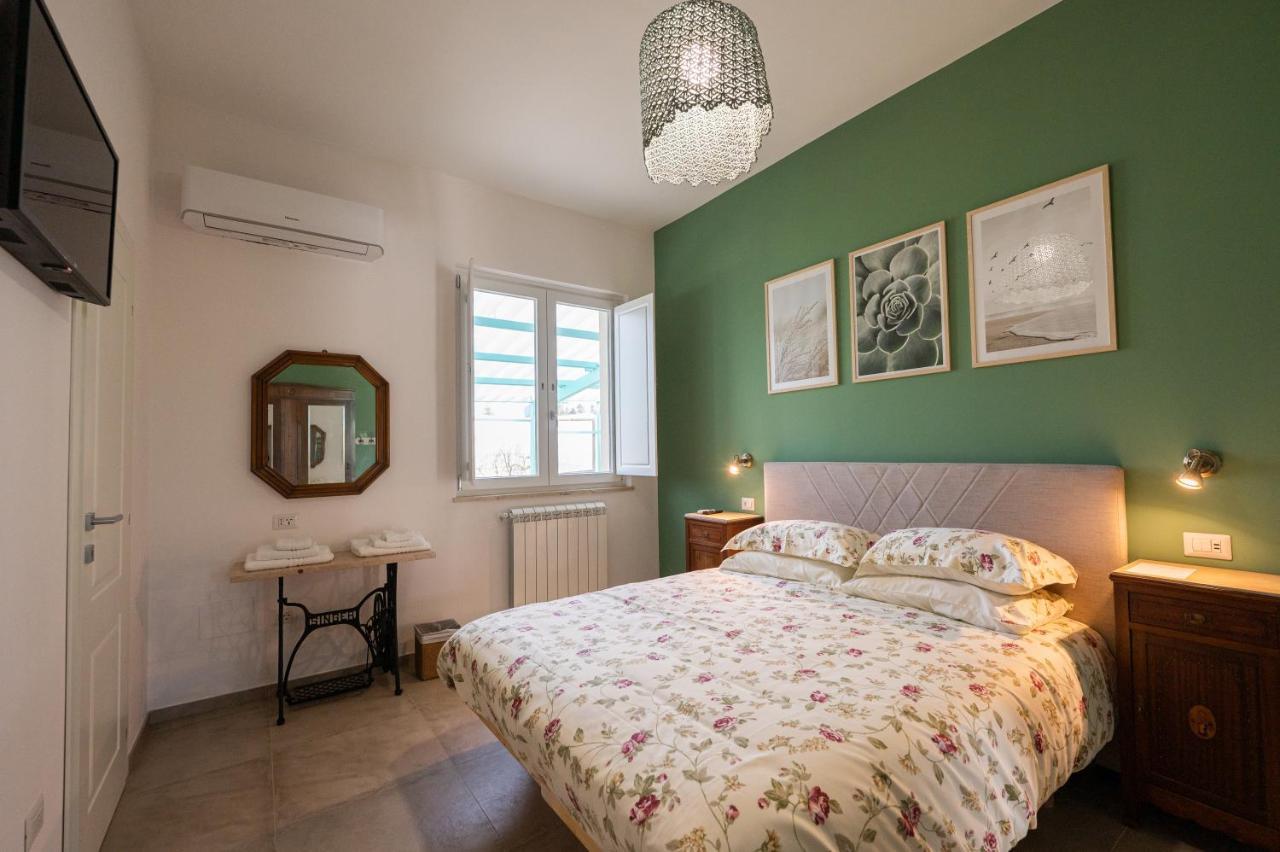 Le Bisceglie Guest House Albanella ภายนอก รูปภาพ