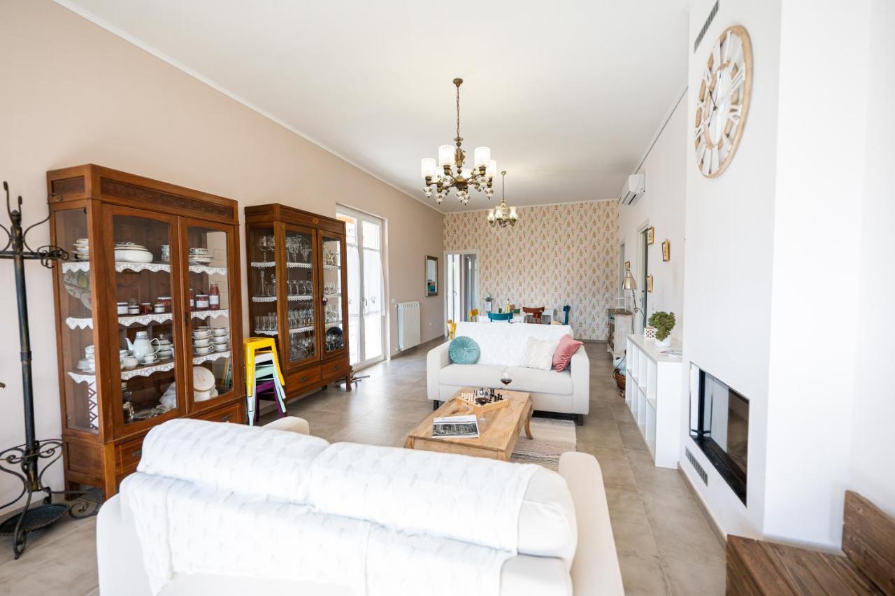 Le Bisceglie Guest House Albanella ภายนอก รูปภาพ