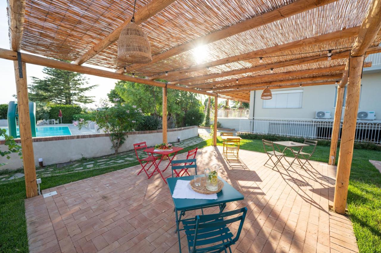 Le Bisceglie Guest House Albanella ภายนอก รูปภาพ
