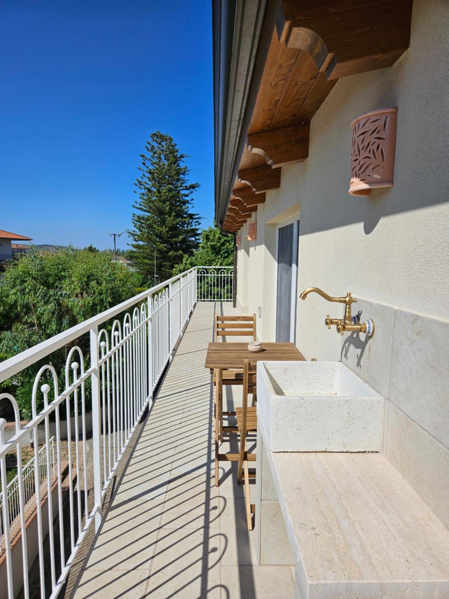 Le Bisceglie Guest House Albanella ภายนอก รูปภาพ